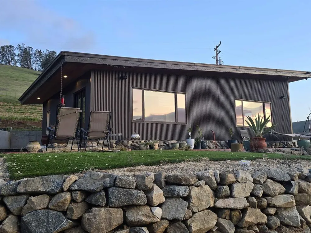 550 Limekiln Road Hollister, CA 95023
