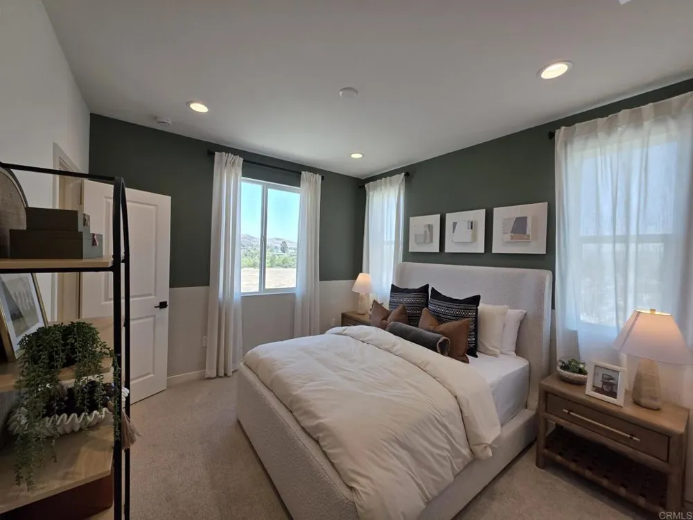 7610 Quest Lane Santee, CA 92071