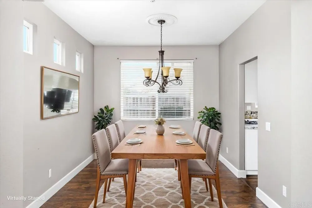 2043 Dawn View Glen Escondido, CA 92026
