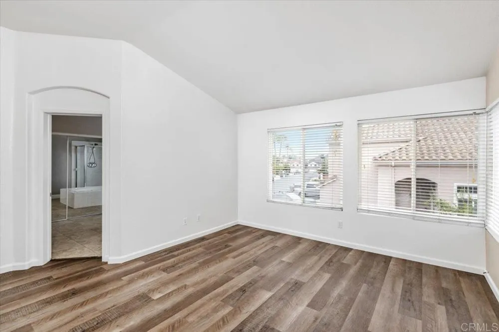 2043 Dawn View Glen Escondido, CA 92026