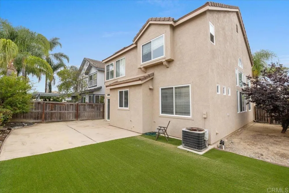 2043 Dawn View Glen Escondido, CA 92026