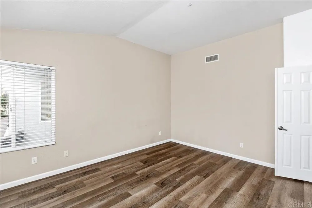 2043 Dawn View Glen Escondido, CA 92026