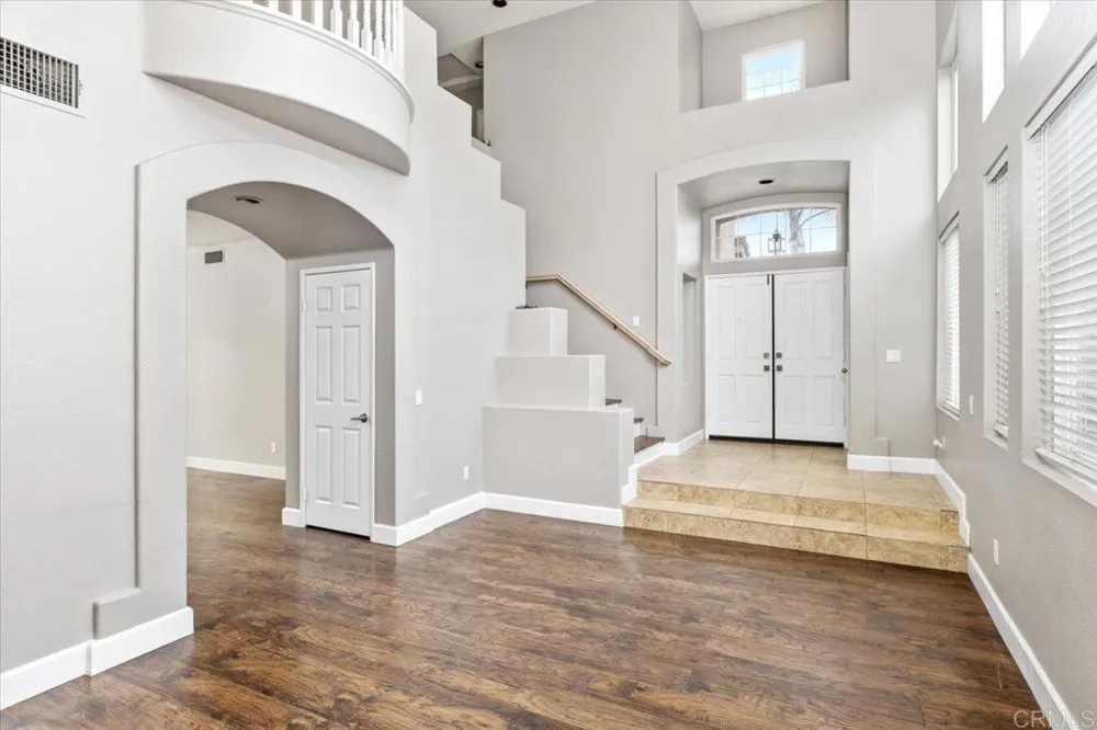 2043 Dawn View Glen Escondido, CA 92026