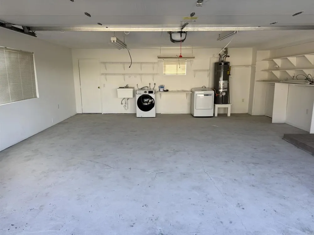 2511 El Amigo Rd Del Mar, CA 92014