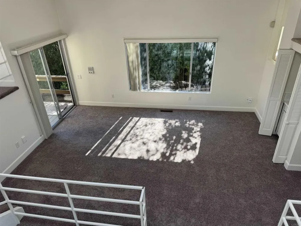 2511 El Amigo Rd Del Mar, CA 92014