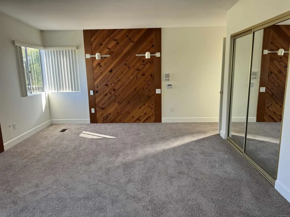 2511 El Amigo Rd Del Mar, CA 92014