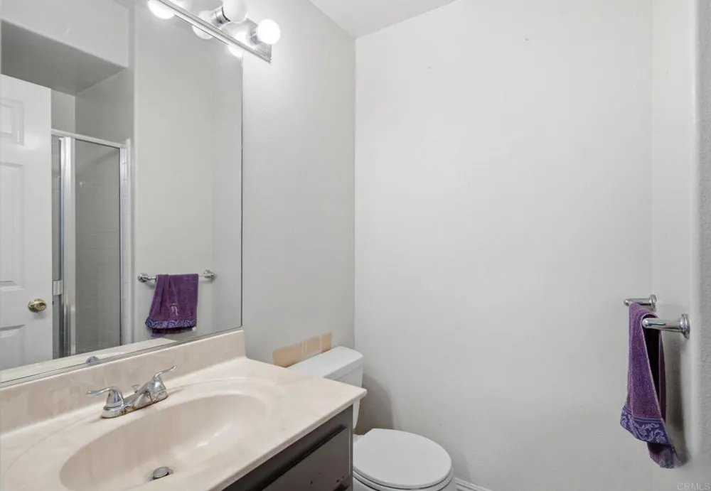 1737 Foxfire Court Escondido, CA 92026