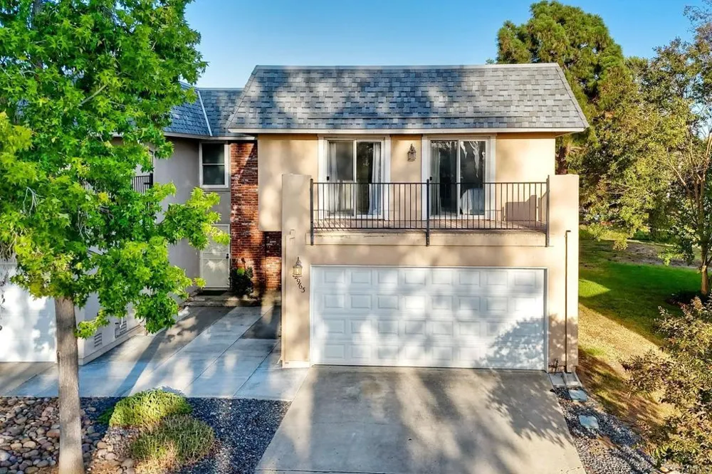 12963 Cree Court Poway, CA 92064