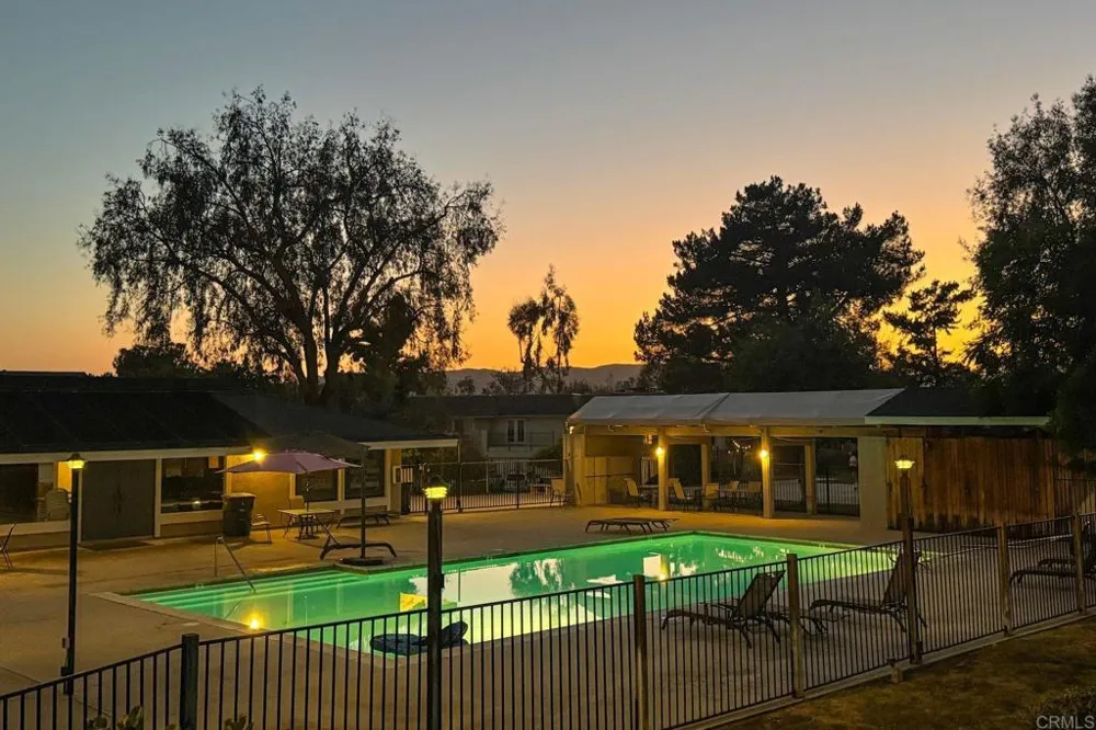 12963 Cree Court Poway, CA 92064
