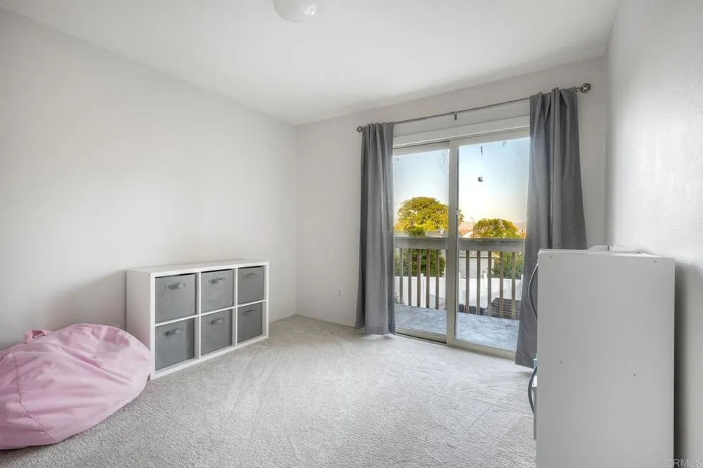 12963 Cree Court Poway, CA 92064
