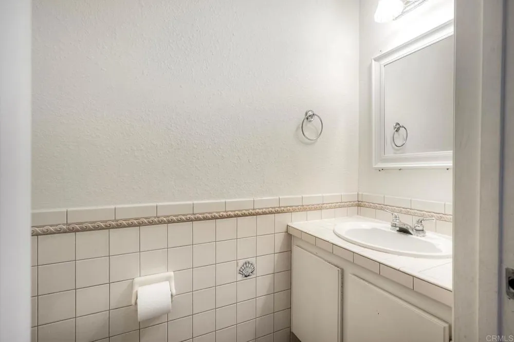 12963 Cree Court Poway, CA 92064