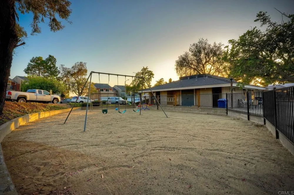12963 Cree Court Poway, CA 92064