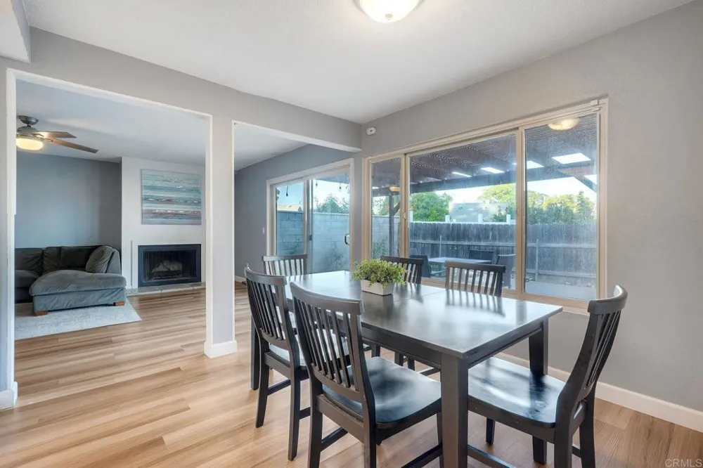 12963 Cree Court Poway, CA 92064