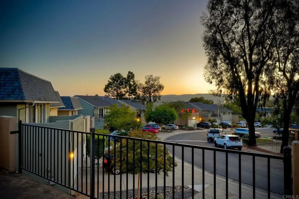 12963 Cree Court Poway, CA 92064