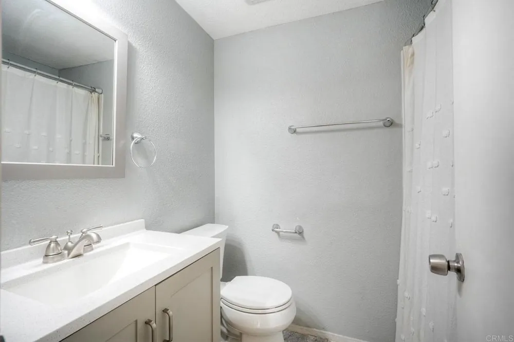 12963 Cree Court Poway, CA 92064