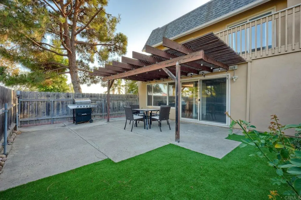 12963 Cree Court Poway, CA 92064
