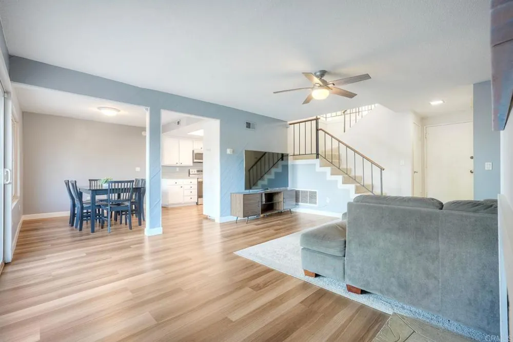12963 Cree Court Poway, CA 92064