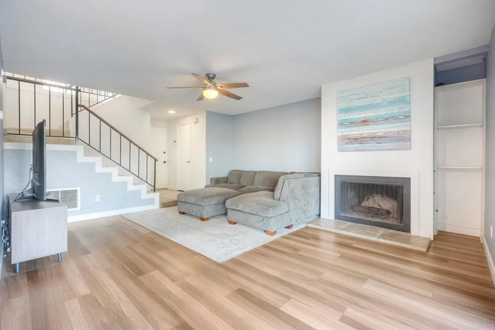 12963 Cree Court Poway, CA 92064