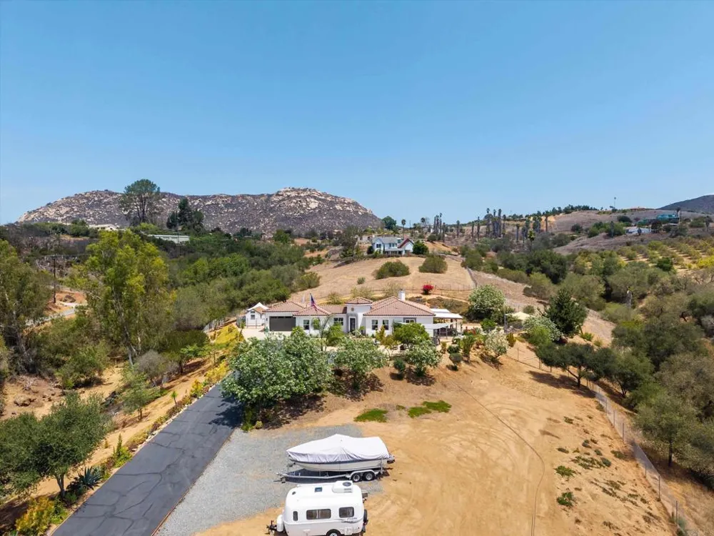 10935 Pala Loma Drive Valley Center, CA 92082