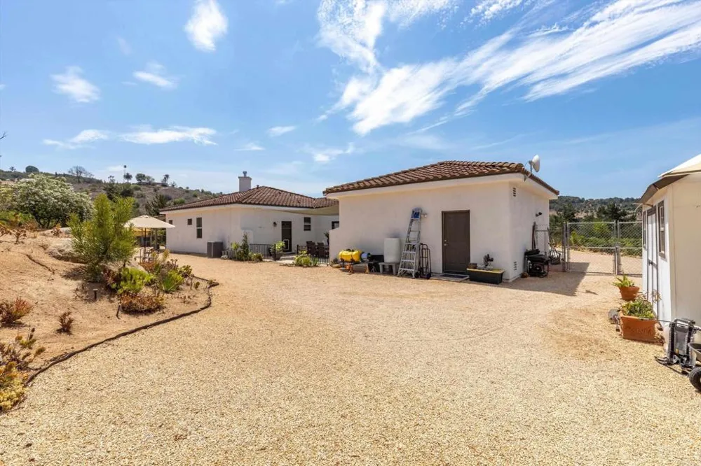 10935 Pala Loma Drive Valley Center, CA 92082