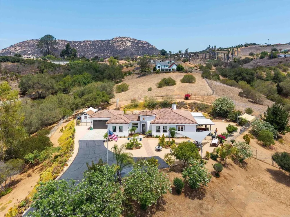 10935 Pala Loma Drive Valley Center, CA 92082