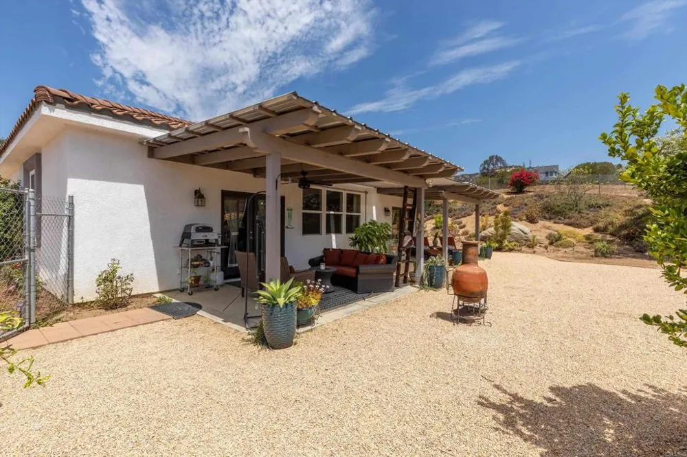 10935 Pala Loma Drive Valley Center, CA 92082