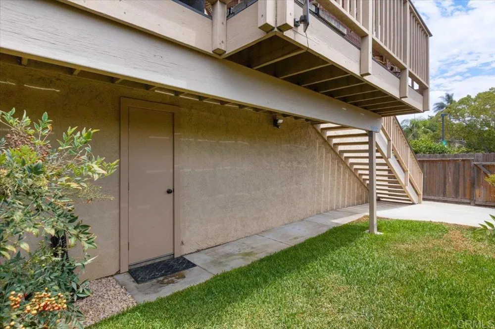 1221 Soria Escondido, CA 92026