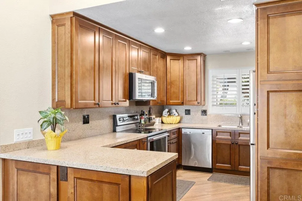 1221 Soria Escondido, CA 92026
