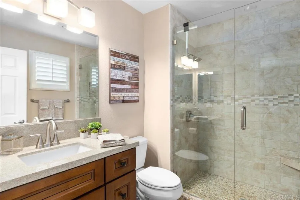 1221 Soria Escondido, CA 92026