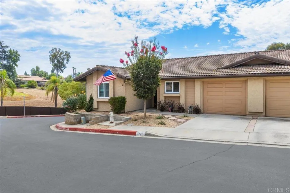 1221 Soria Escondido, CA 92026