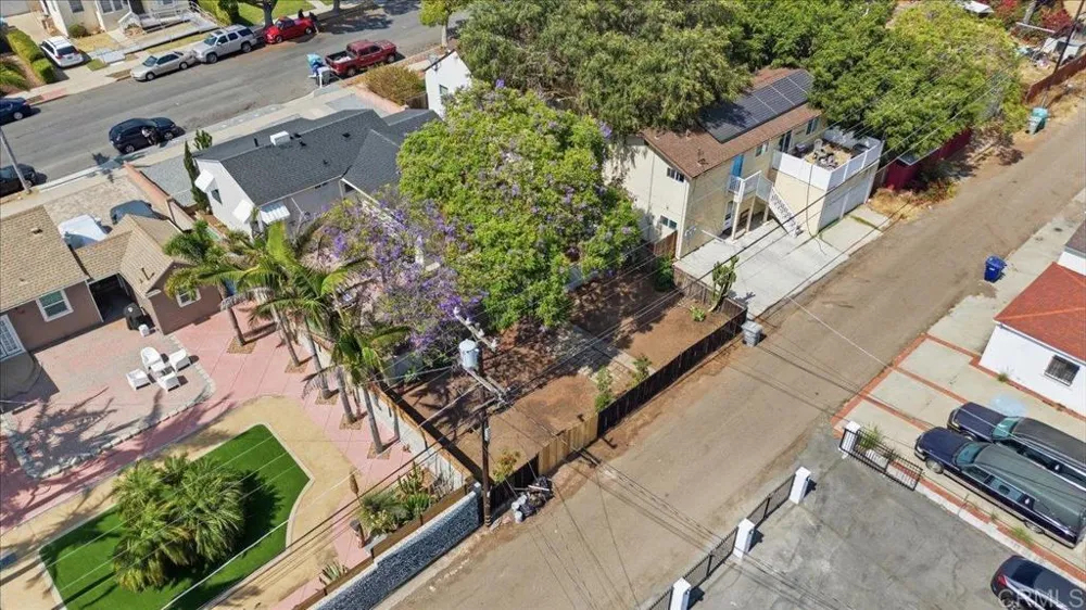 6325 Malcolm Drive San Diego, CA 92115