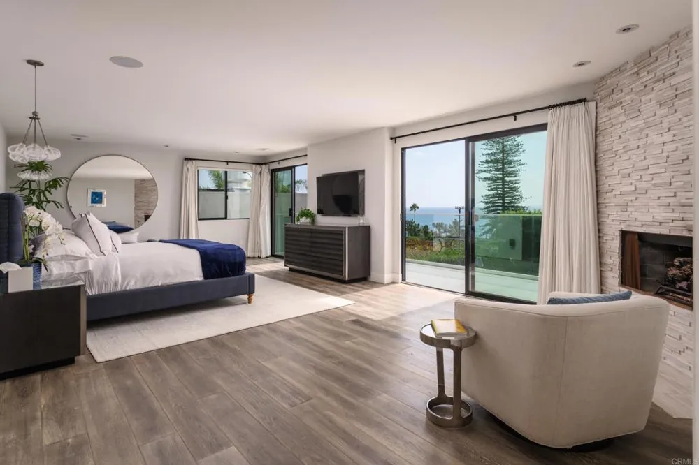 1632 Brahms Cardiff by the Sea, CA 92007