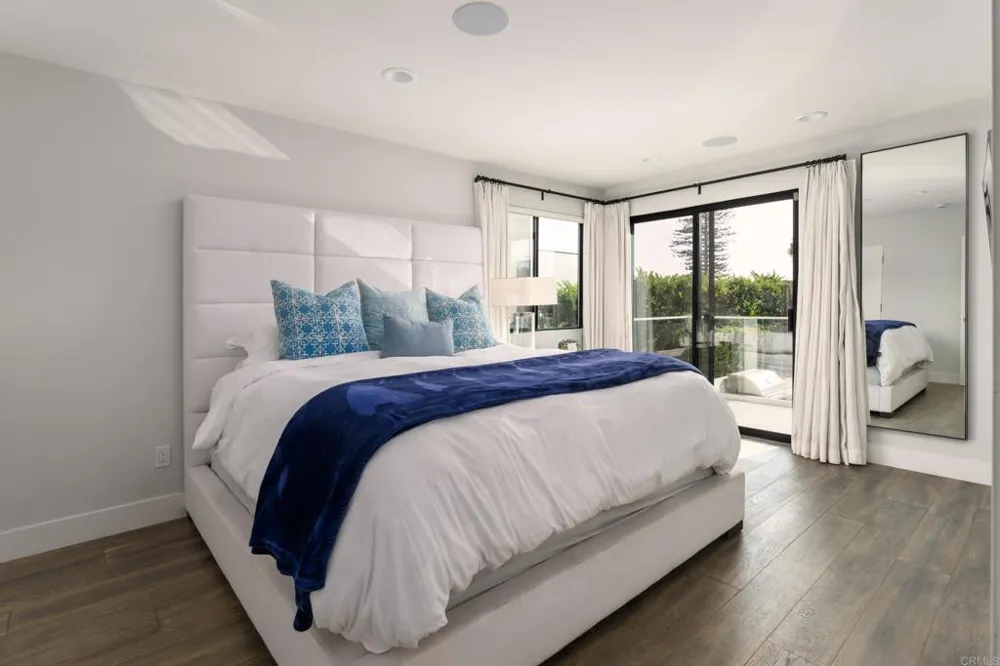 1632 Brahms Cardiff by the Sea, CA 92007
