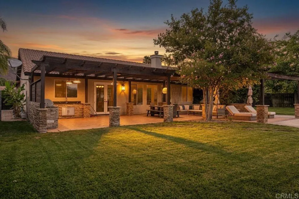 23560 Green Glen Ramona, CA 92065