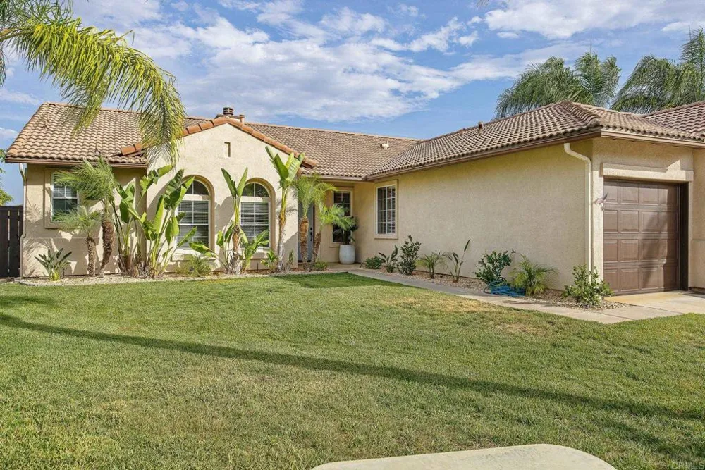 23560 Green Glen Ramona, CA 92065