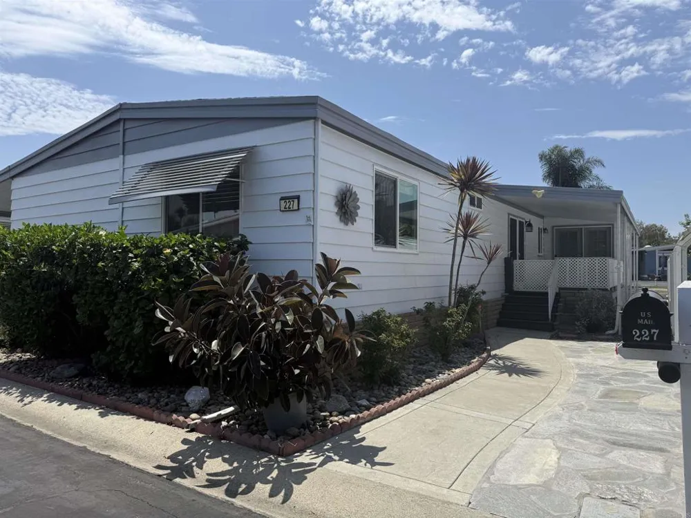 276 El Camino Real #227 Oceanside, CA 92058
