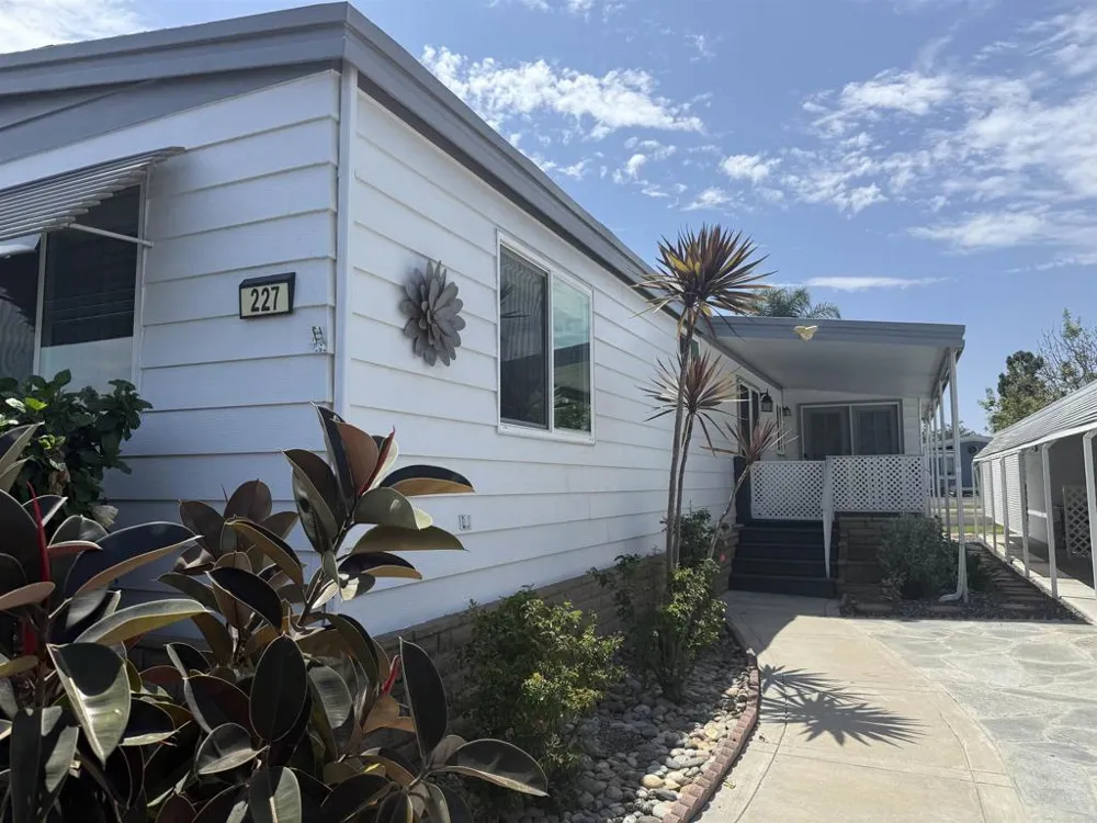 276 El Camino Real #227 Oceanside, CA 92058