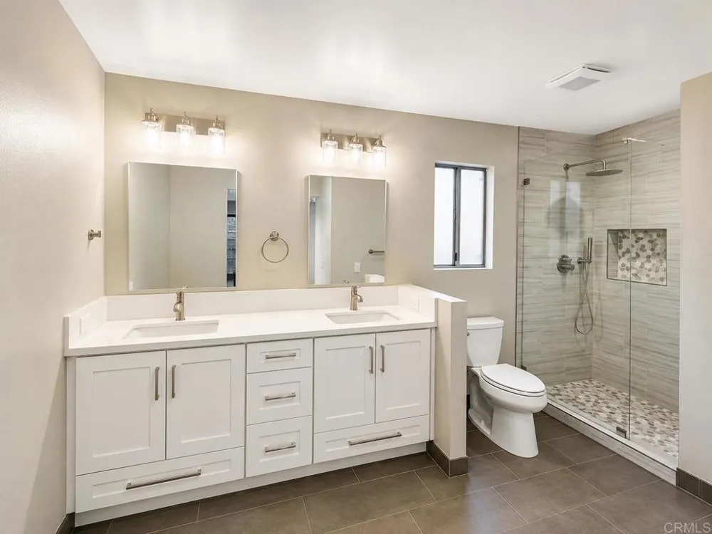 1365 La Haina Street Ramona, CA 92065