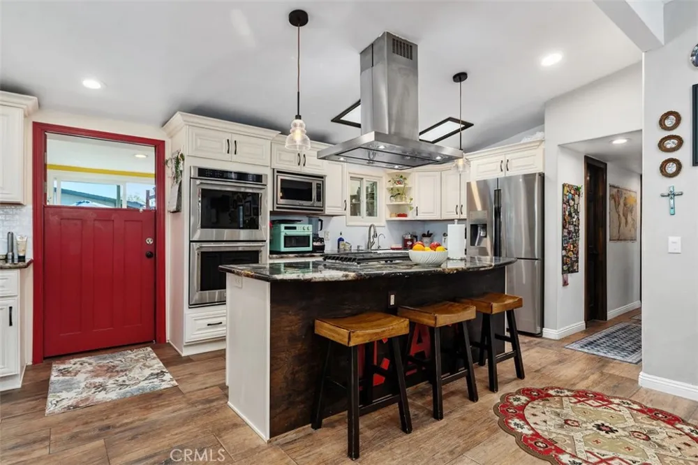 20292 RIVERSIDE Newport Beach, CA 92660