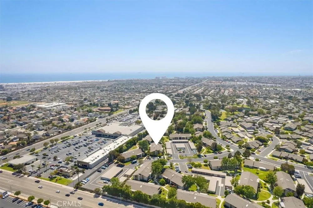 8877 Lauderdale Court #213F Huntington Beach, CA 92646