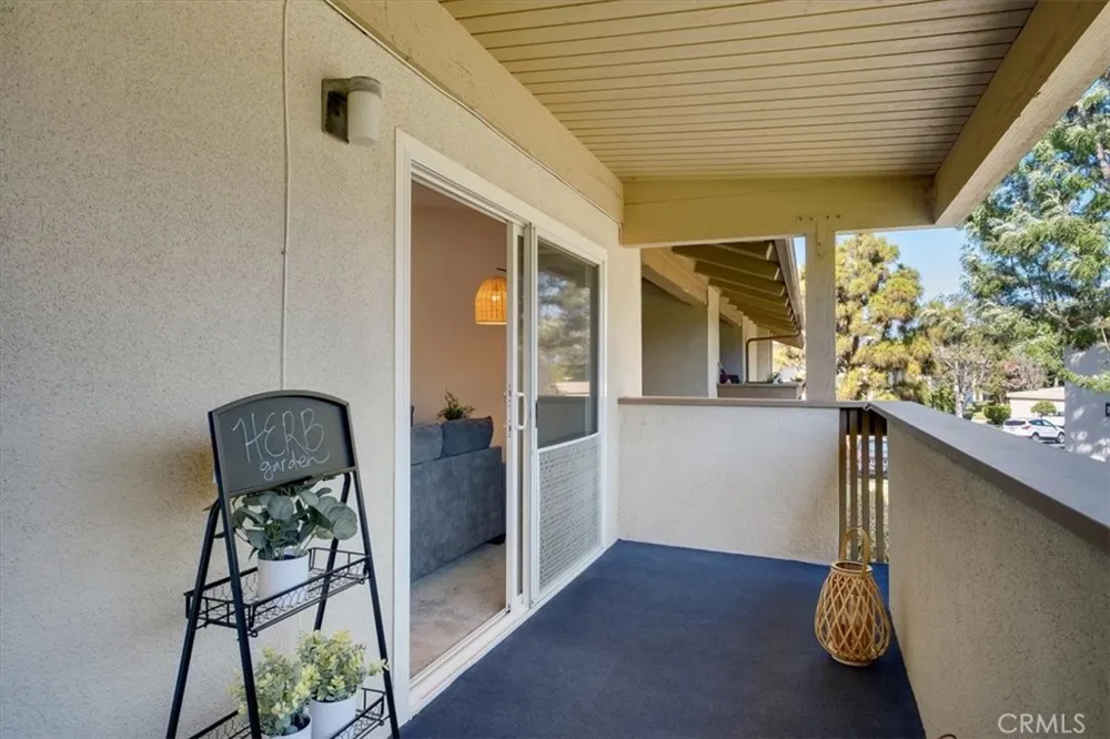 8877 Lauderdale Court #213F Huntington Beach, CA 92646
