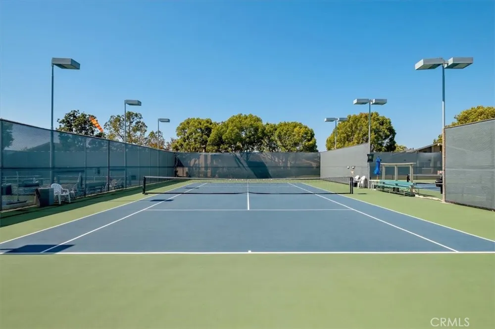 8877 Lauderdale Court #213F Huntington Beach, CA 92646