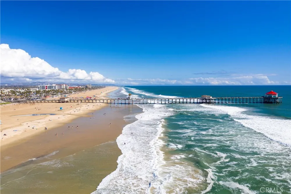 8877 Lauderdale Court #213F Huntington Beach, CA 92646