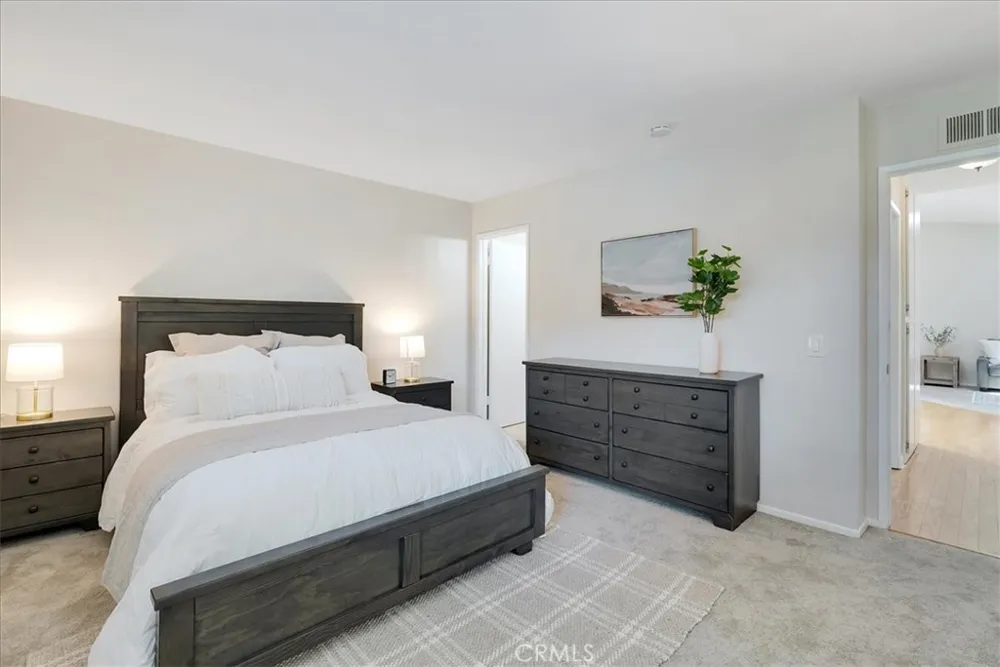 8877 Lauderdale Court #213F Huntington Beach, CA 92646