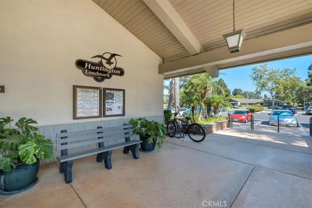 8877 Lauderdale Court #213F Huntington Beach, CA 92646