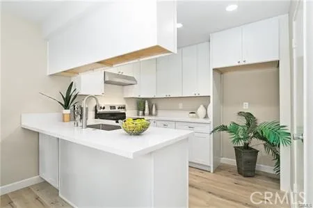 713 Morgan #A Orange, CA 92867