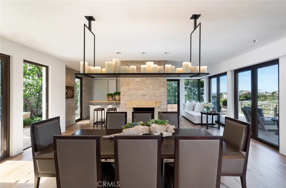 269 Emerald Bay Laguna Beach, CA 92651