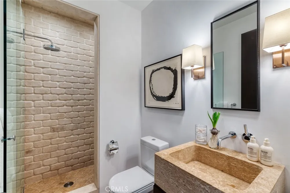 269 Emerald Bay Laguna Beach, CA 92651
