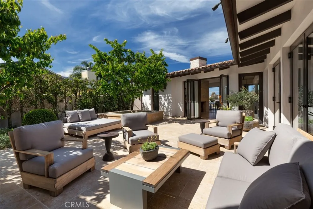 269 Emerald Bay Laguna Beach, CA 92651
