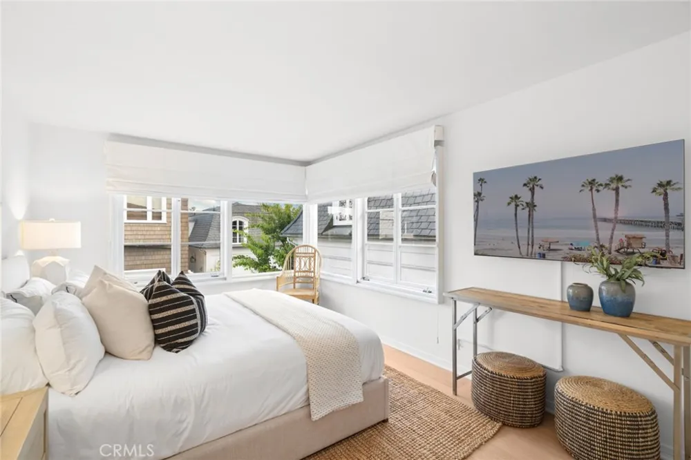 1411 E Bay Avenue Newport Beach, CA 92661